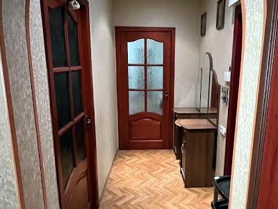 квартира по адресу Николая Ушакова ул., 20