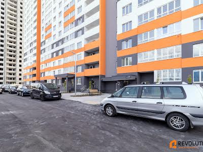 квартира за адресою Озерна вул., 27-А