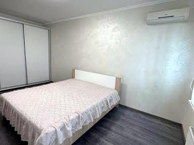 квартира за адресою Бориса Гмирі вул., 20