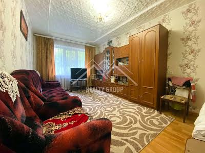 квартира за адресою Кривий Ріг, Івана Авраменка вул. (Корнійчука), 11