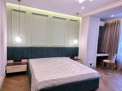 квартира за адресою Михайла Грушевського вул., 34-А