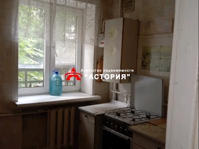 квартира за адресою Кремлівська вул., 57