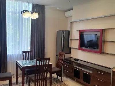 квартира по адресу Французский бульв., 22