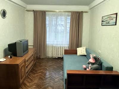 квартира за адресою Сулеймана Стальського вул., 8