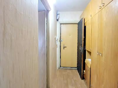 квартира за адресою Дарницький бульв., 4