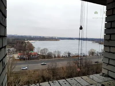 квартира за адресою Непокоренных, 1