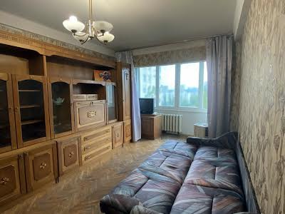 квартира по адресу Флоренции ул., 10-А