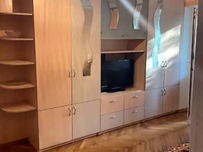 квартира за адресою Братів Зерових вул. (Червонопартизанська), 25