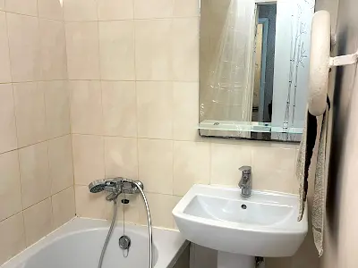 квартира по адресу Зои Гайдай ул., 12/10