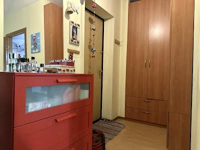 квартира за адресою Київ, Почайнинська вул., 13/9
