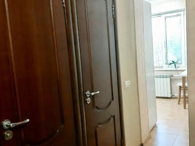 квартира за адресою Оболонський просп., 16-Е