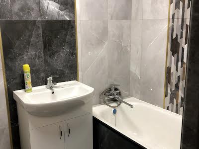 квартира за адресою Архітектора Вербицького вул., 17в