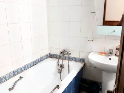 квартира по адресу Салютная ул., 20