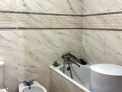 квартира за адресою Бишівська вул., 5
