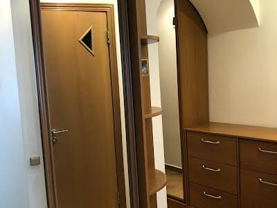 квартира по адресу Александра Конисского ул., 34
