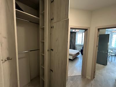 квартира по адресу Боголюбова ул., 42