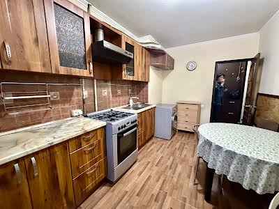 квартира по адресу Небесной Сотни просп. (Маршала Жукова), 10-Б