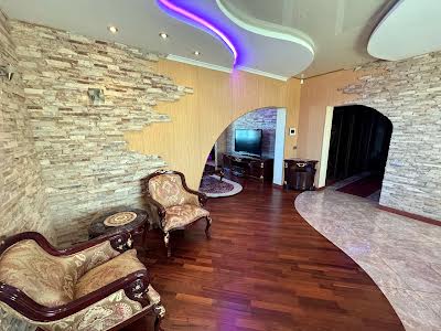 квартира за адресою Миколи Бажана просп., 14