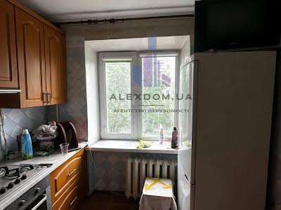 квартира за адресою Хорольська вул., 10