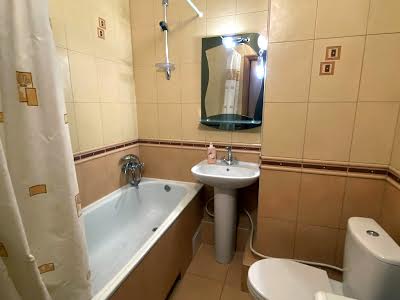 квартира по адресу Драгоманова ул., 8-Б