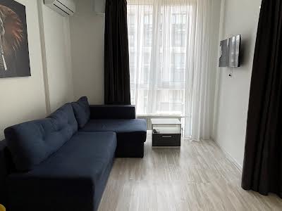 квартира за адресою Салютна вул., 2к4
