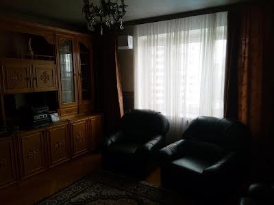 квартира по адресу Авиаконструктора Антонова ул., 7