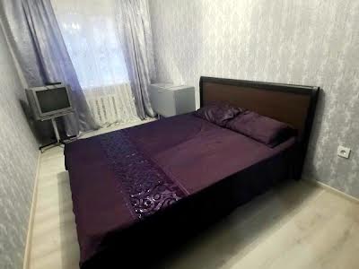 квартира за адресою Космонавтів вул., 3