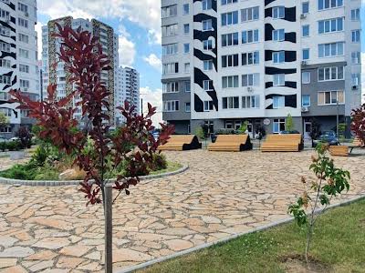 квартира за адресою Павла Чубинського вул., 13