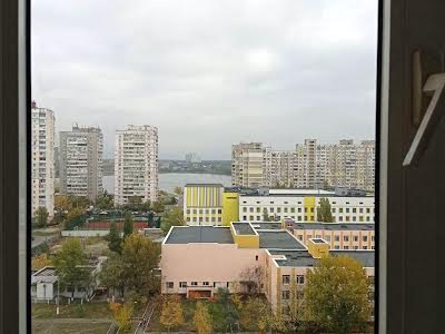 квартира по адресу Миколы Бажана просп., 28-А