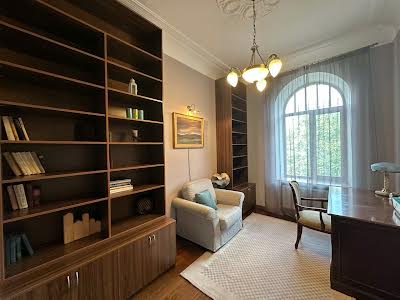 квартира за адресою Рейтарська вул., 17