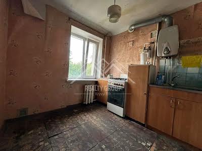 квартира за адресою Федора Караманиць вул. (Ватутіна), 32