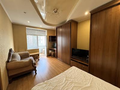 квартира за адресою Шота Руставелі вул., 27