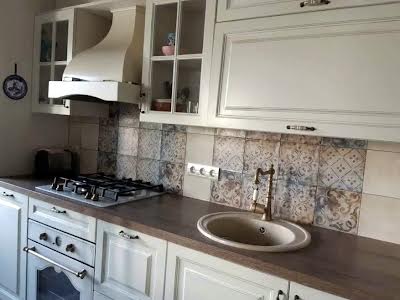 квартира за адресою Митницька вул., 25