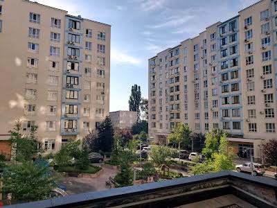 квартира по адресу Святошинская ул., 27г