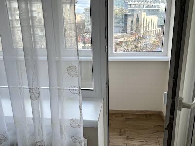 квартира за адресою Юрія Іллєнка вул. (Мельникова), 9