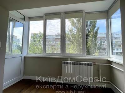 квартира за адресою Русанівський бульв., 5