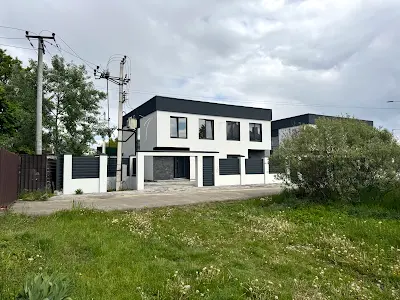 дом по адресу Піддубна