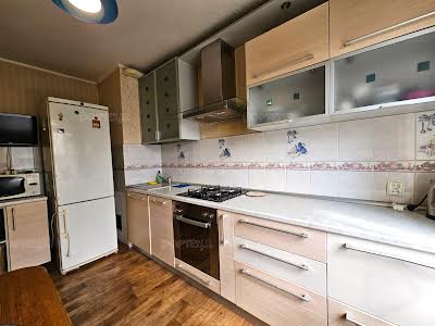 квартира по адресу Героев просп., 32