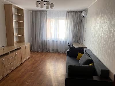 квартира за адресою Сергія Данченка вул., 5