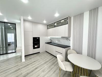 квартира по адресу Краснова ул., 3