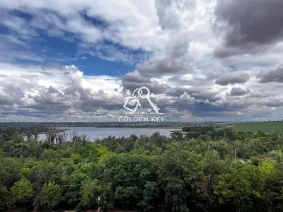квартира за адресою 5-й Зарічний, 85