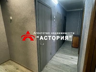 квартира за адресою Світла вул. (Будьонного), 12