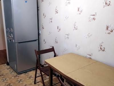 квартира за адресою Павла Тичини просп., 4