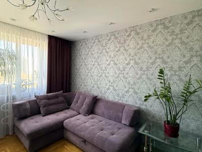 квартира по адресу Гвардійців Широнінців, 42Б