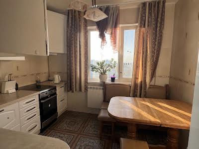 квартира по адресу Академика Глушкова просп., 41