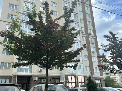 квартира за адресою Івана Кожедуба вул., 3