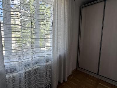квартира за адресою Машинобудівна вул., 34