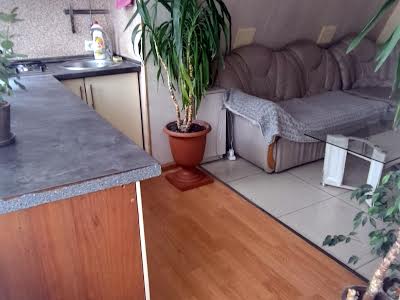 квартира за адресою Черняховського вул., 28