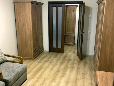 квартира за адресою Европейськая, 9