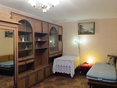 квартира по адресу Героев просп., 11
